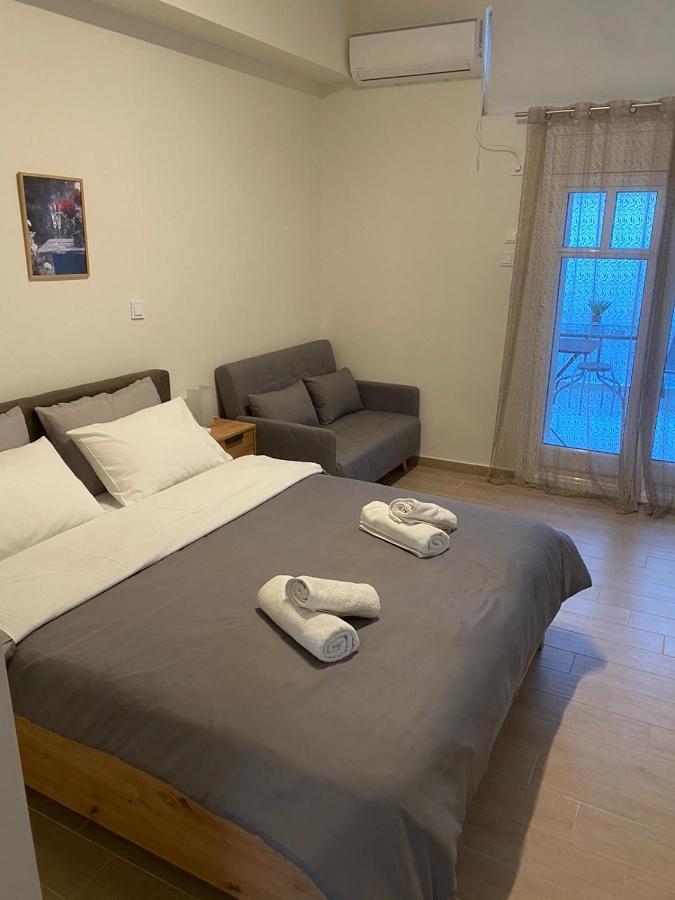 Chris3 Apartment Kalamata Exterior photo